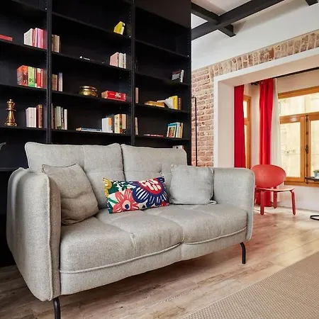 Apartment Stunning 2br 1 Min Metro&galata Istanbul